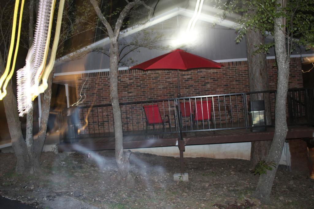 Brydan Suites Eureka Springs Εξωτερικό φωτογραφία